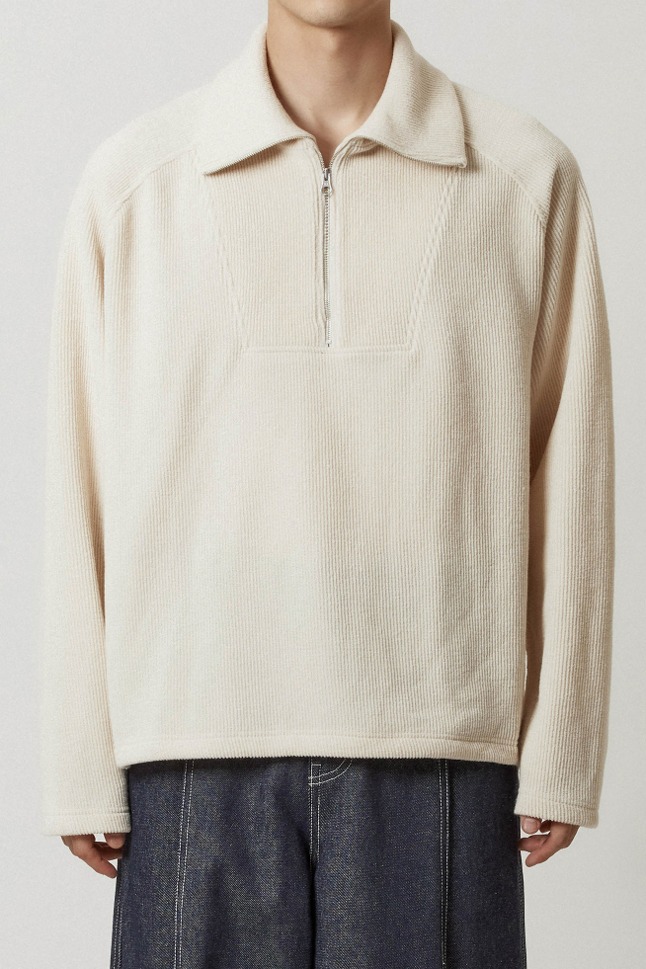 KNITTED TEXTURE HALF ZIP-UP_IVORY